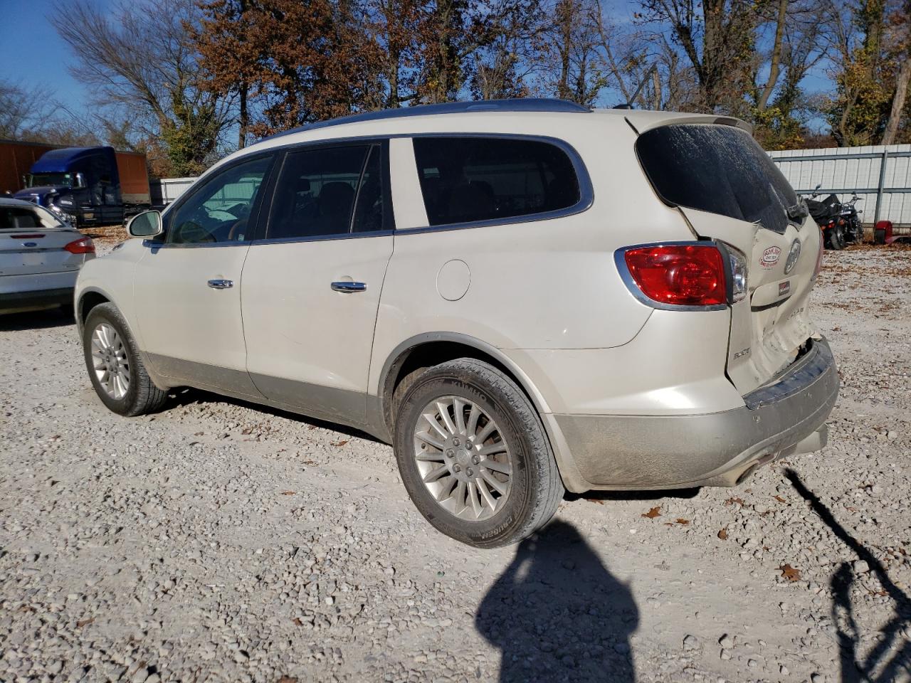 Obraz 2 z 2012 BUICK ENCLAVE  2012 z VIN 5GAKRBED4CJ247009