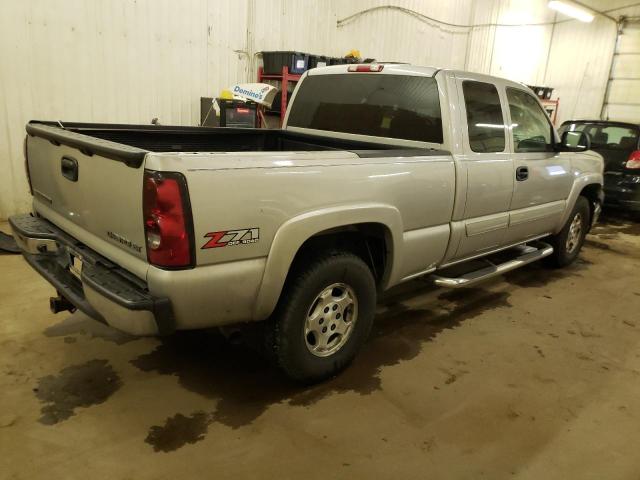 Image 3 of 2004 CHEVROLET SILVERADO K1500 2004 with VIN 2GCEK19T941237017