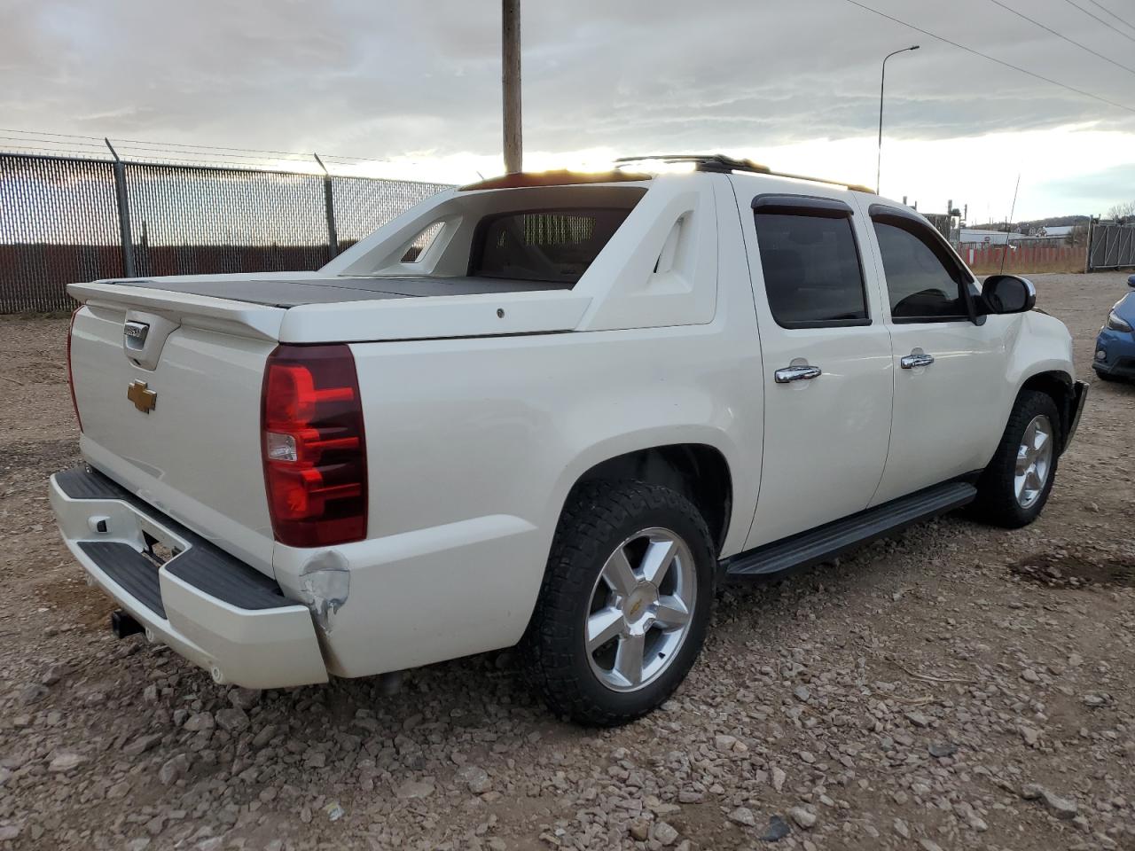 Изображение 3 2012 CHEVROLET AVALANCHE LTZ 2012 с VIN 3GNTKGE79CG207354