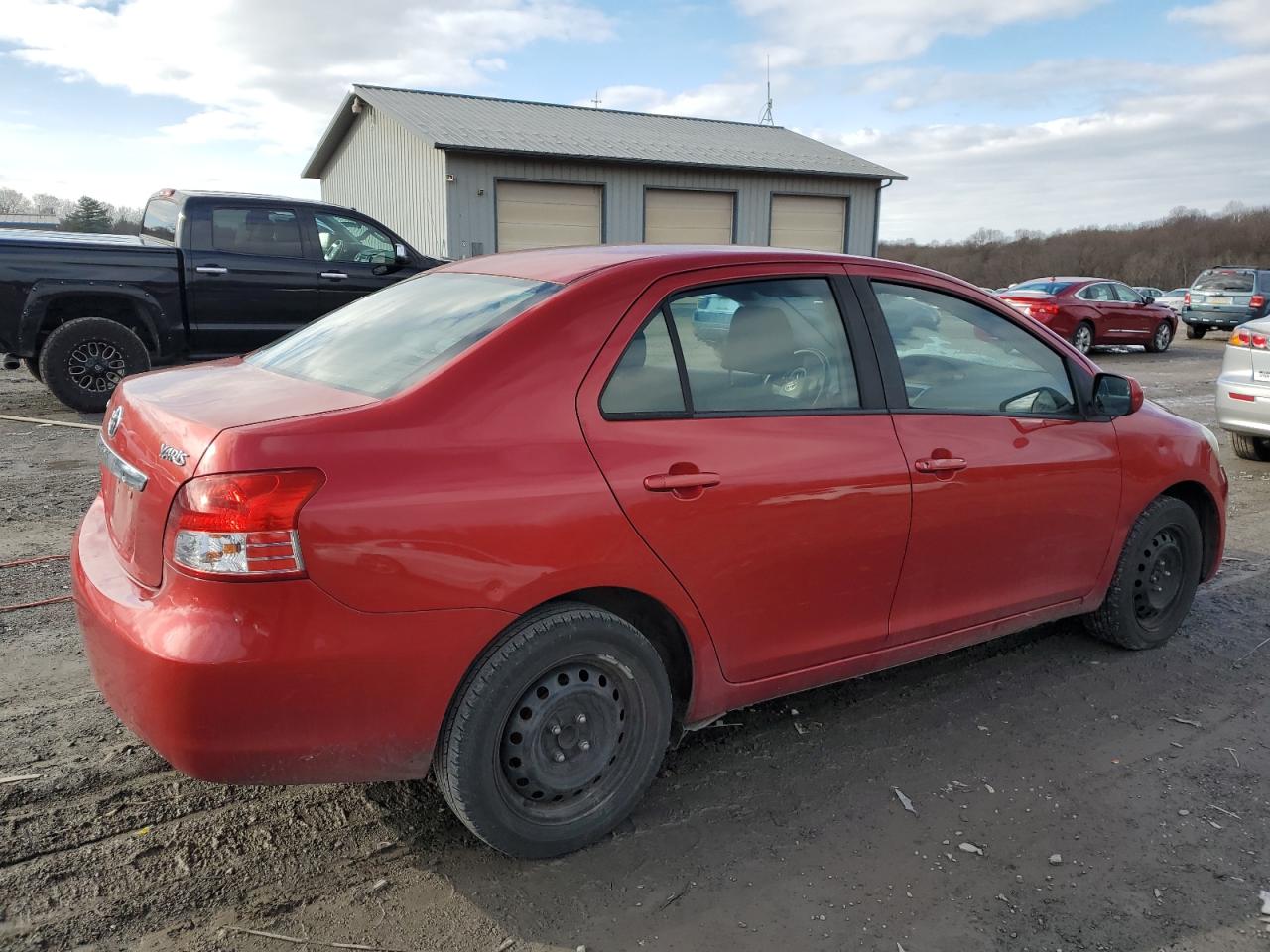 Изображение 3 2010 TOYOTA YARIS  2010 с VIN JTDBT4K39A1369515