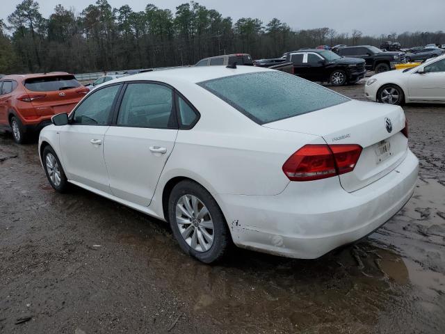 Изображение 2 2015 VOLKSWAGEN PASSAT S 2015 с VIN 1VWAT7A35FC031083