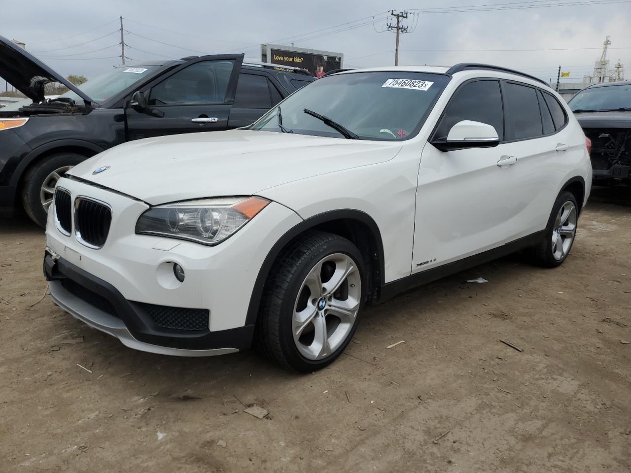 Obraz 1 z 2015 BMW X1 XDRIVE35I 2015 z VIN WBAVM5C50FVV95343