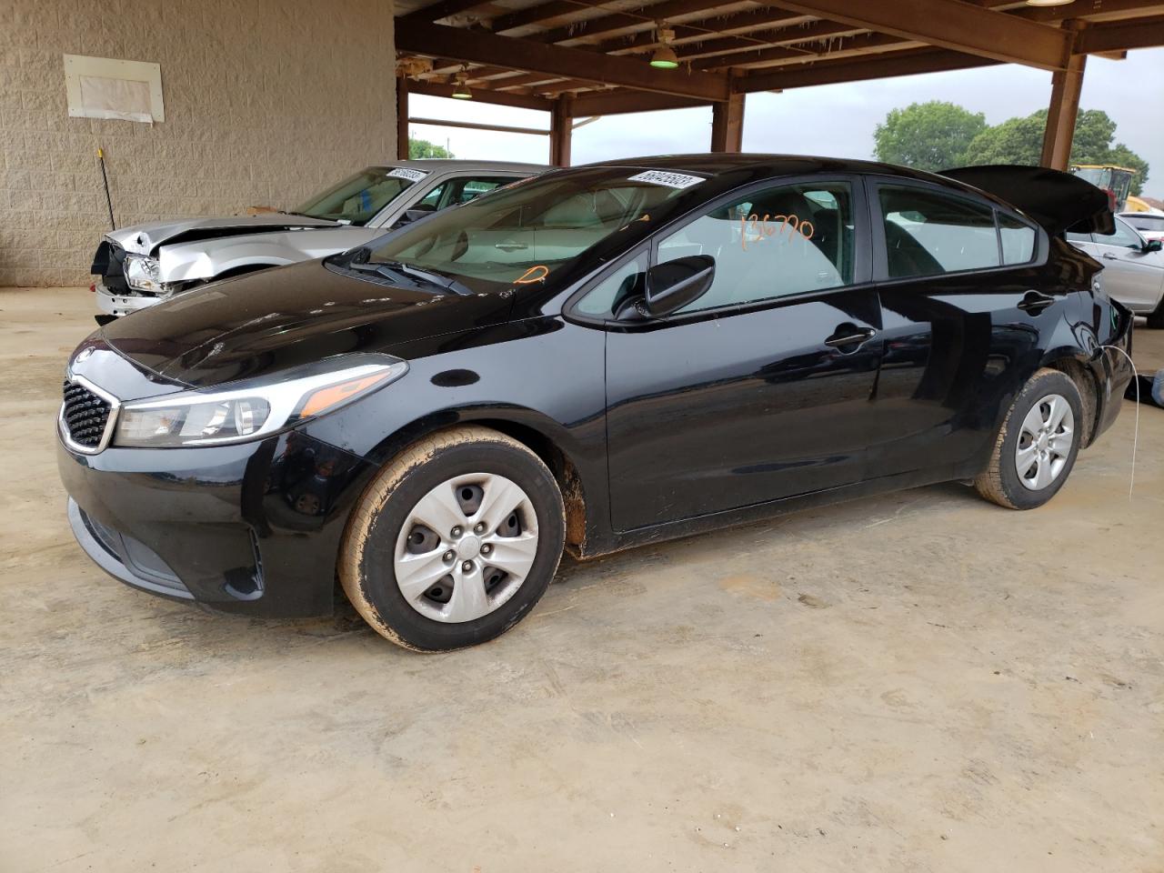 Obraz 1 z 2018 KIA FORTE LX 2018 z VIN 3KPFK4A73JE271957