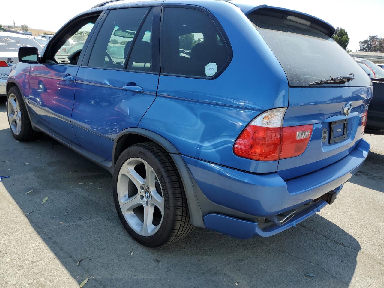 Obraz 2 z 2003 BMW X5 4.6IS 2003 z VIN 5UXFB935X3LN81055