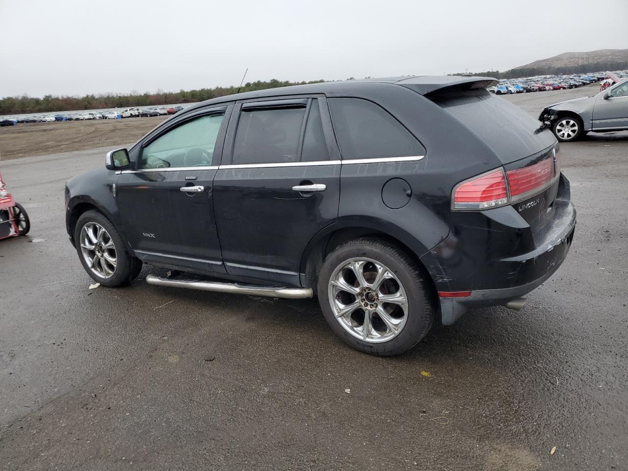 Image 2 of 2009 LINCOLN MKX  2009 with VIN 2LMDU88C69BJ00960