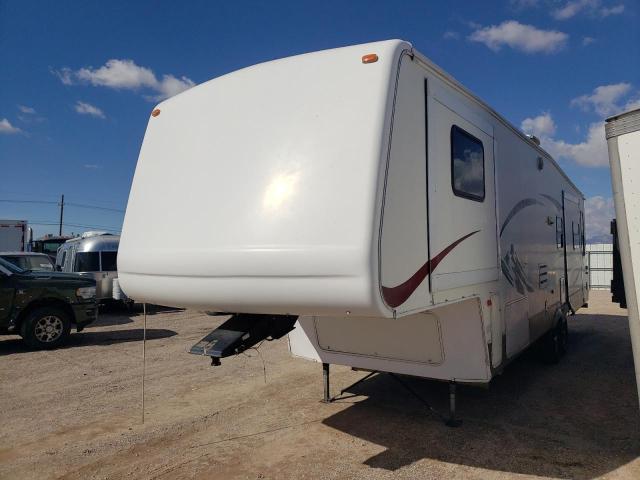 Obraz 2 z 2005 KEYSTONE MOUNTAINEE 2005 z VIN 4YDF328245F704559