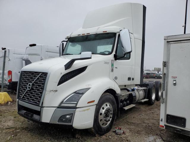 Изображение 2 2019 VOLVO VN VNL 2019 с VIN 4V4NC9EH4KN220834