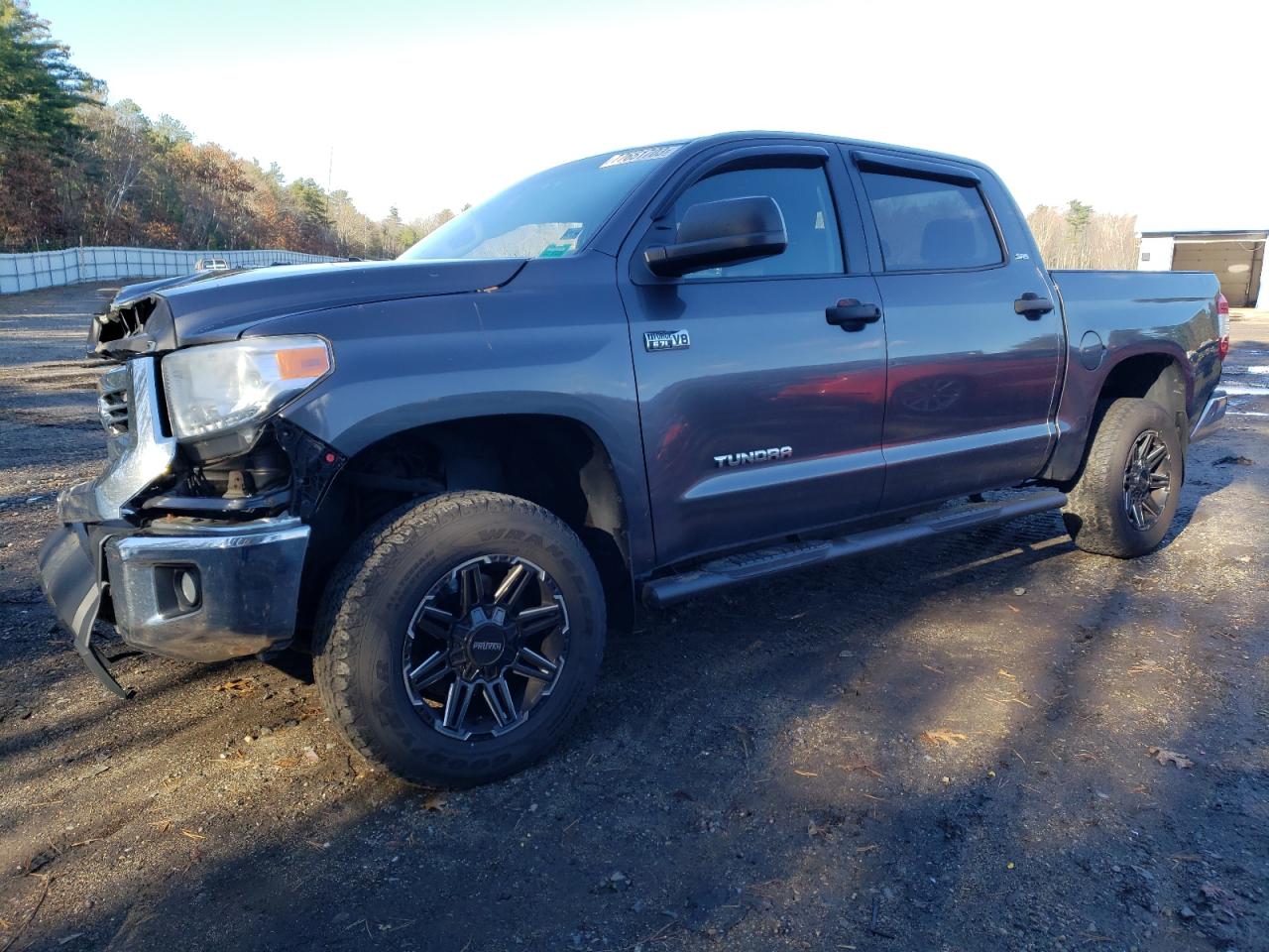 2016 TOYOTA TUNDRA CREWMAX SR5 2016 image