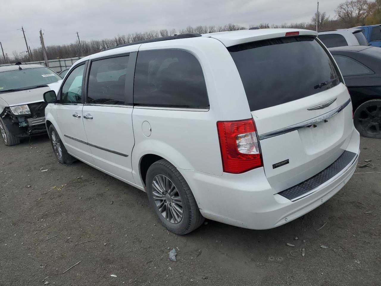 Obraz 2 z 2014 CHRYSLER TOWN & COUNTRY TOURING L 2014 z VIN 2C4RC1CG1ER198078