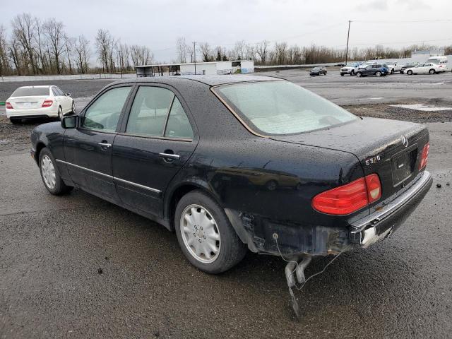 Image 2 of 1998 MERCEDES-BENZ E 320 1998 with VIN WDBJF65F8WA668360
