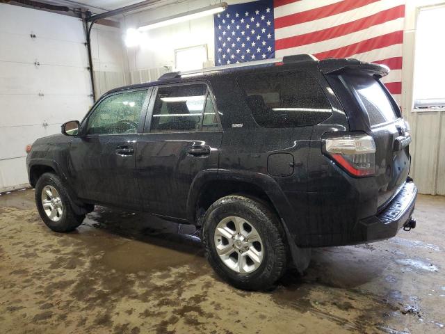 Image 2 of 2022 TOYOTA 4RUNNER SR5/SR5 PREMIUM 2022 with VIN JTEMU5JR1N6047599