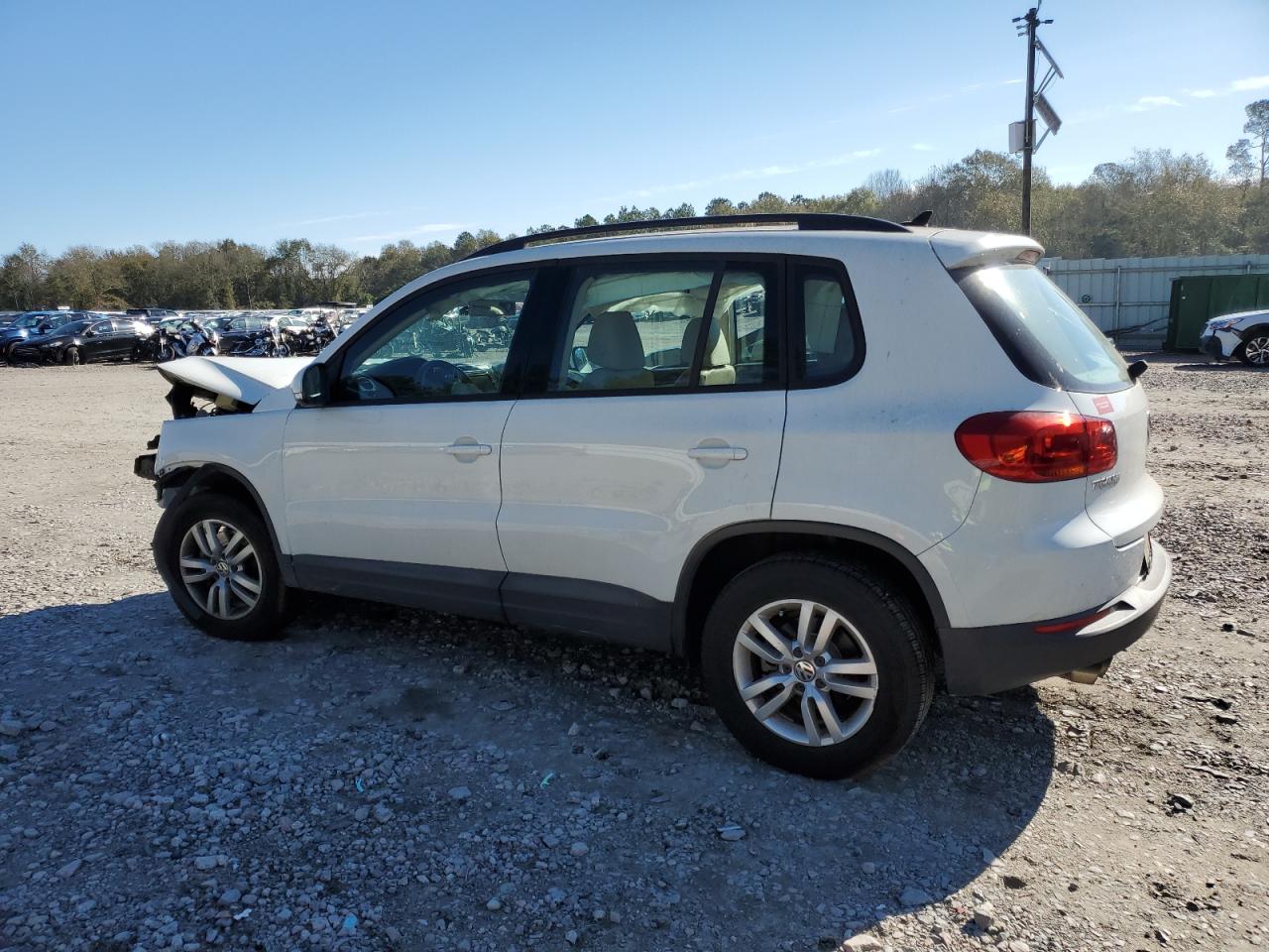 Image 2 of 2017 VOLKSWAGEN TIGUAN S 2017 with VIN WVGAV7AX7HK001863