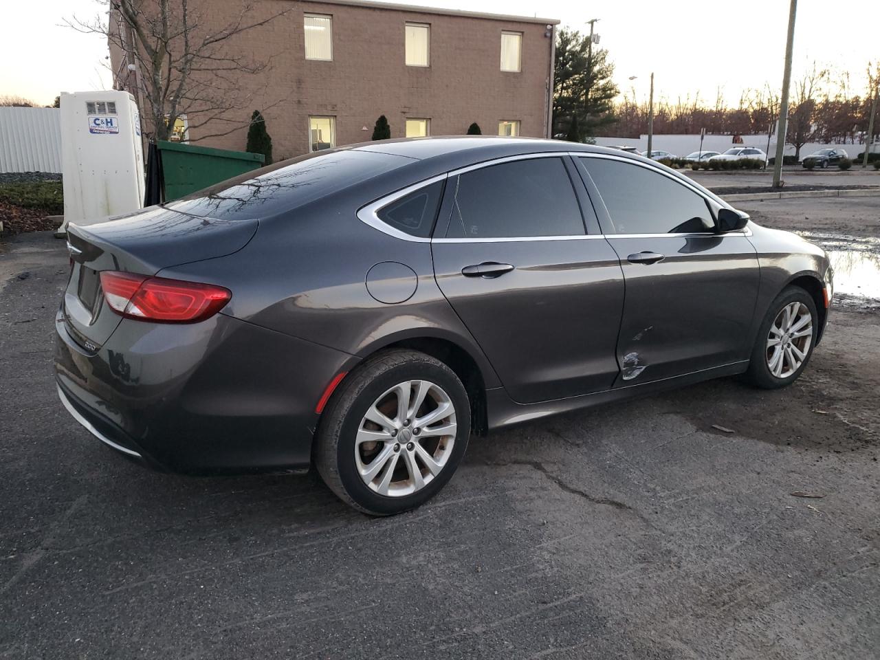 Image 3 of 2015 CHRYSLER 200 LIMITED 2015 with VIN 1C3CCCAB8FN652113