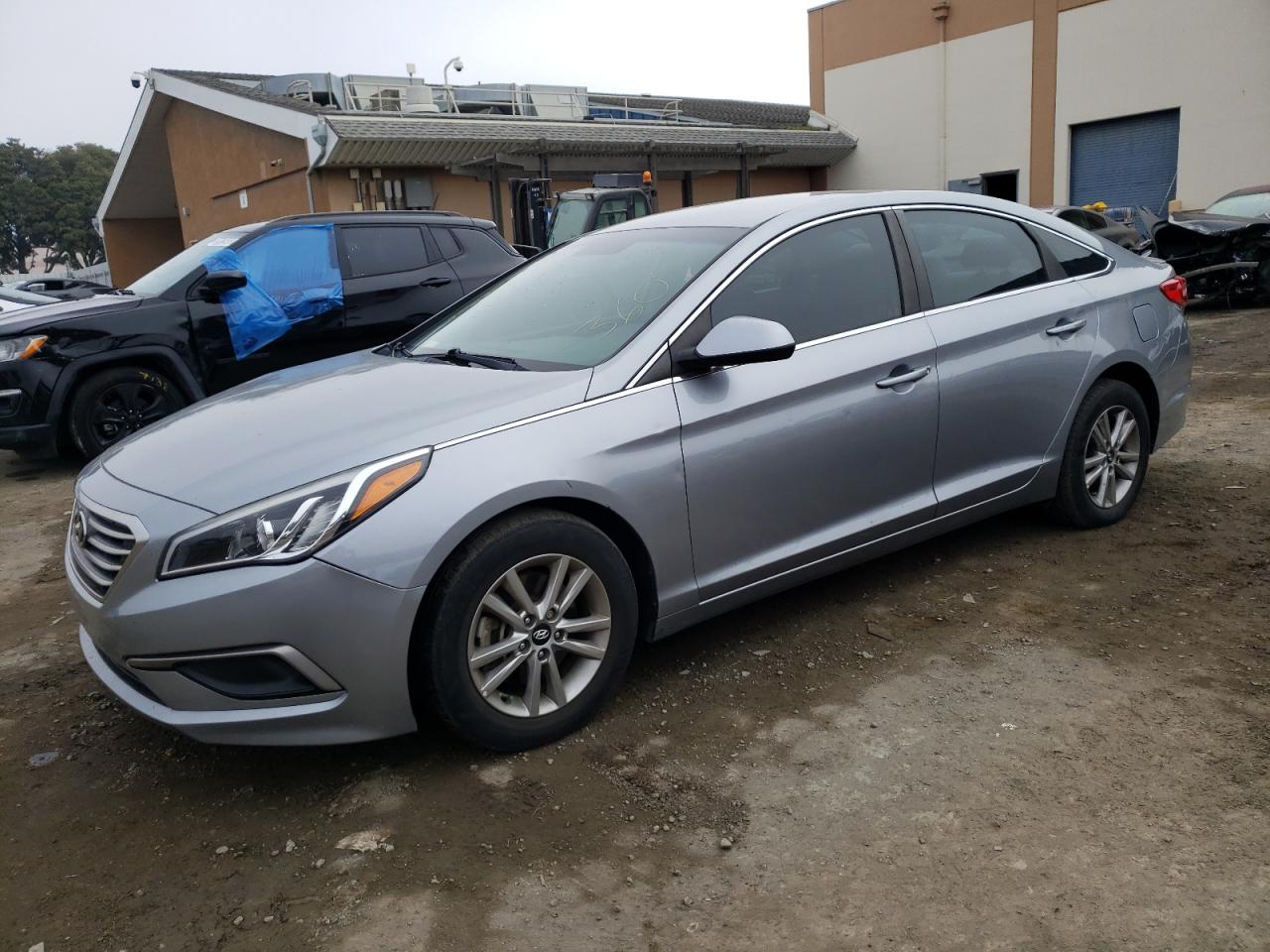 Obraz 1 z Hyundai Sonata Se 2017 z VIN 5NPE24AF9HH547373