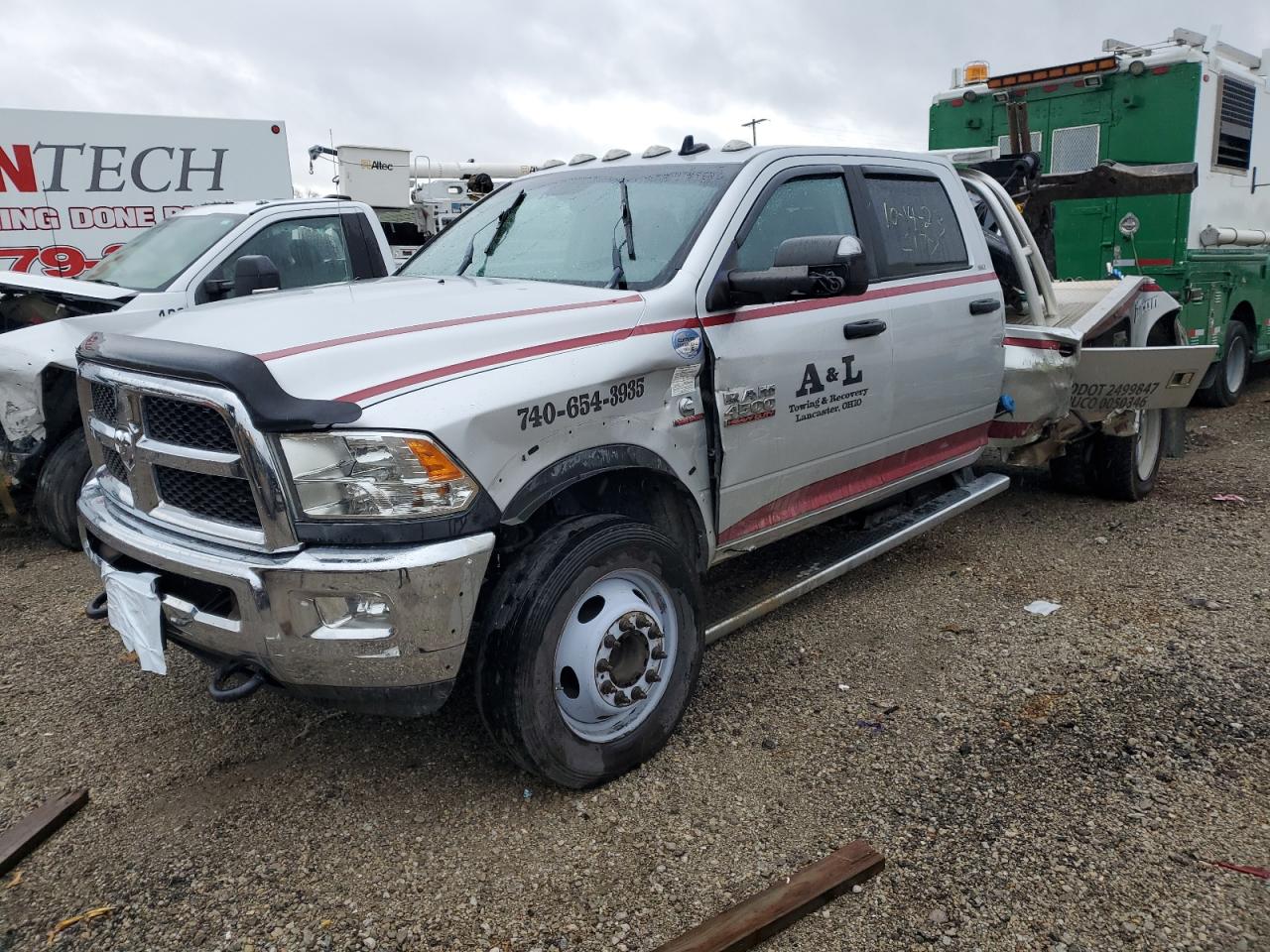 Obraz 2 z 2018 RAM 4500  2018 z VIN 3C7WRKEL2JG317759