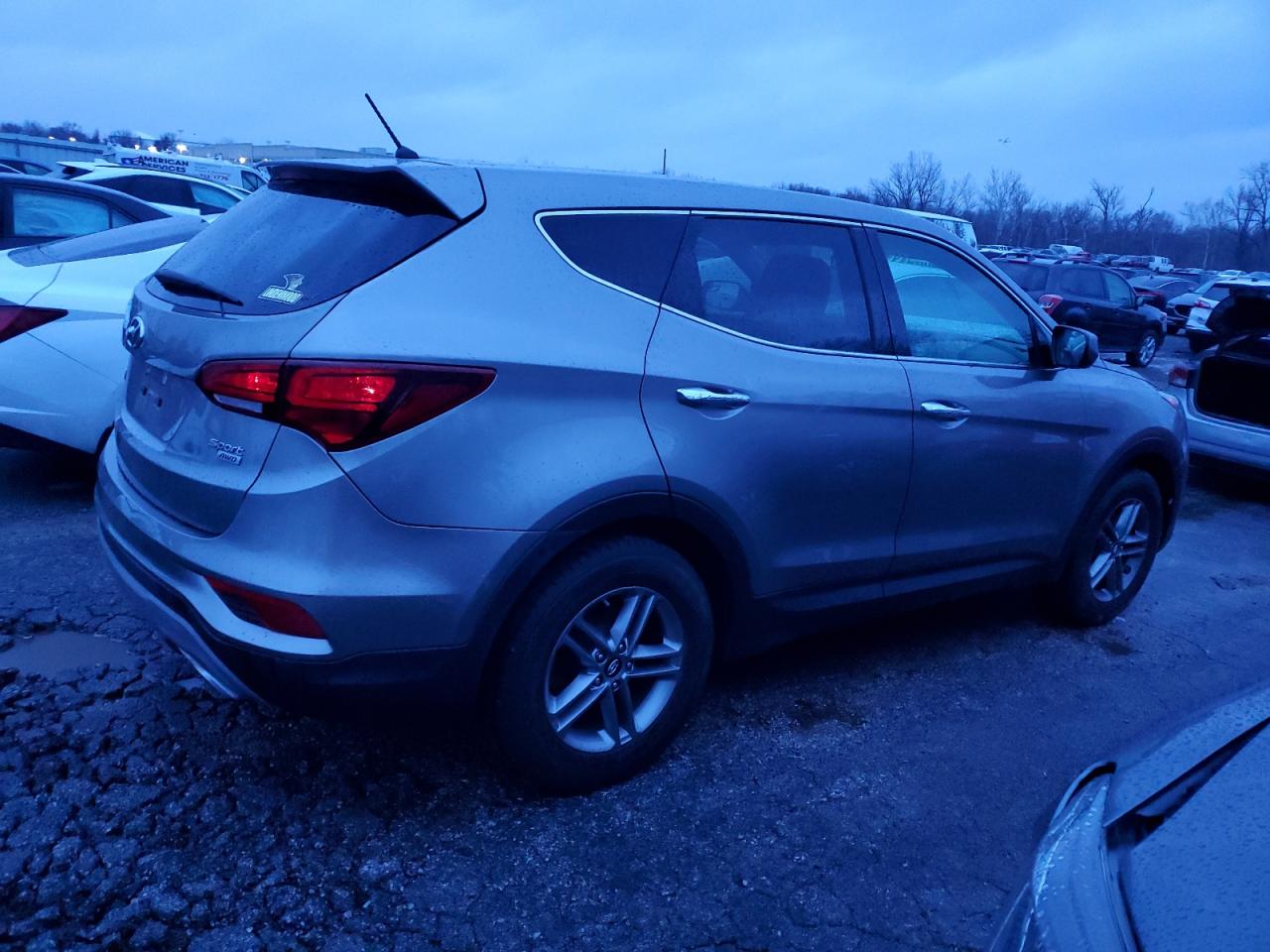 Image 3 of 2018 HYUNDAI SANTA FE SPORT  2018 with VIN 5NMZTDLBXJH091590