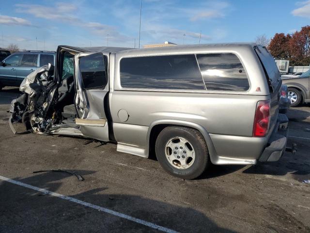 Image 2 of 2003 CHEVROLET SILVERADO C1500 2003 with VIN 2GCEC19T331203134