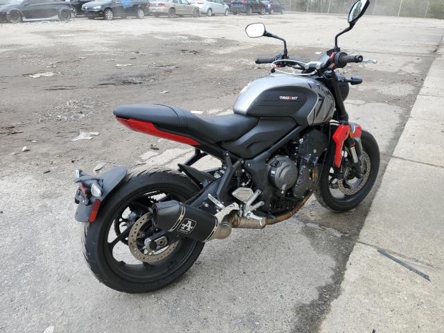 Изображение 3 2022 TRIUMPH MOTORCYCLE TRIDENT 660  2022 с VIN SMTL10UL6NTAY0560