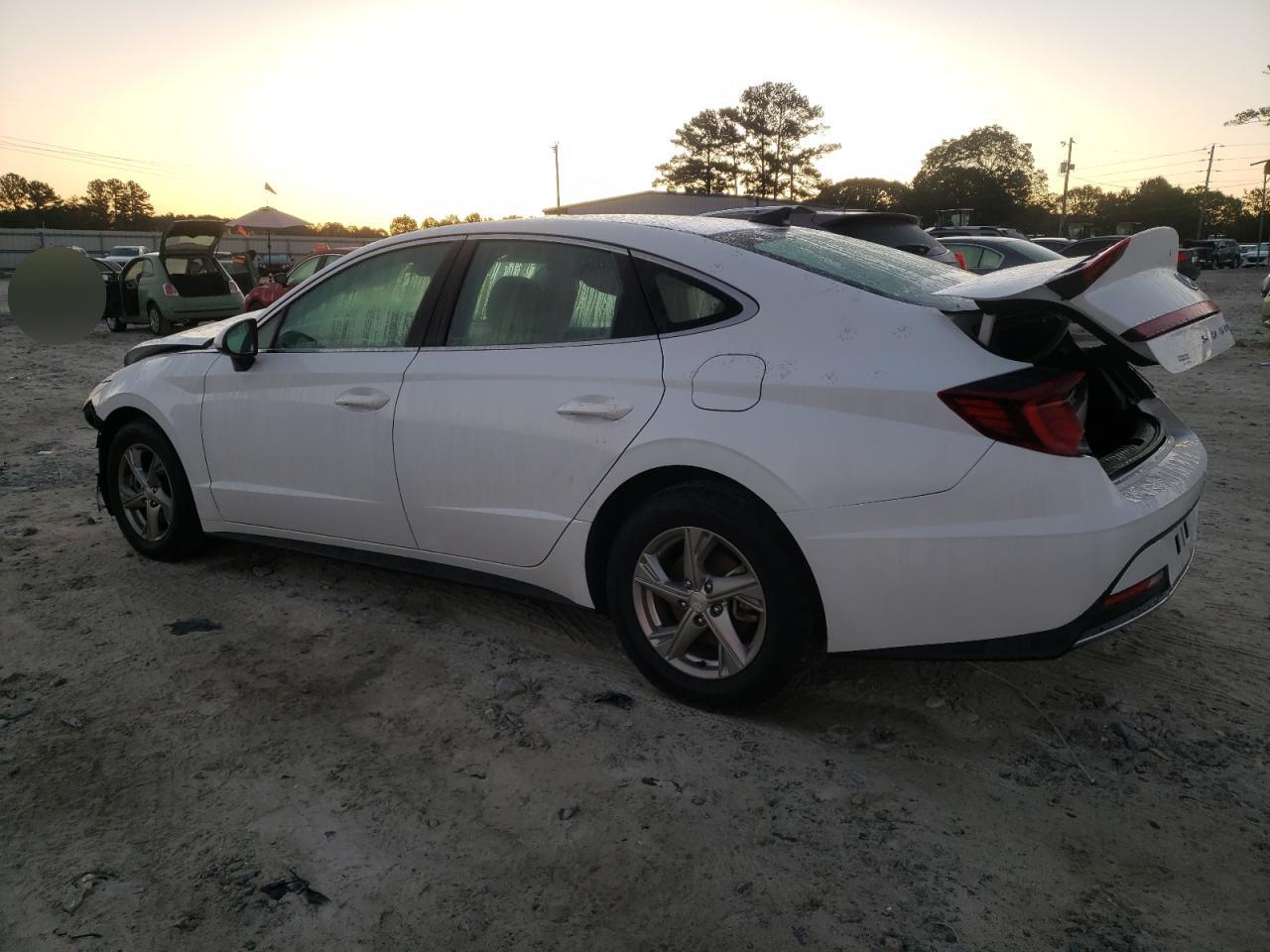 Obraz 2 z 2021 HYUNDAI SONATA SE 2021 z VIN 5NPEG4JAXMH077127