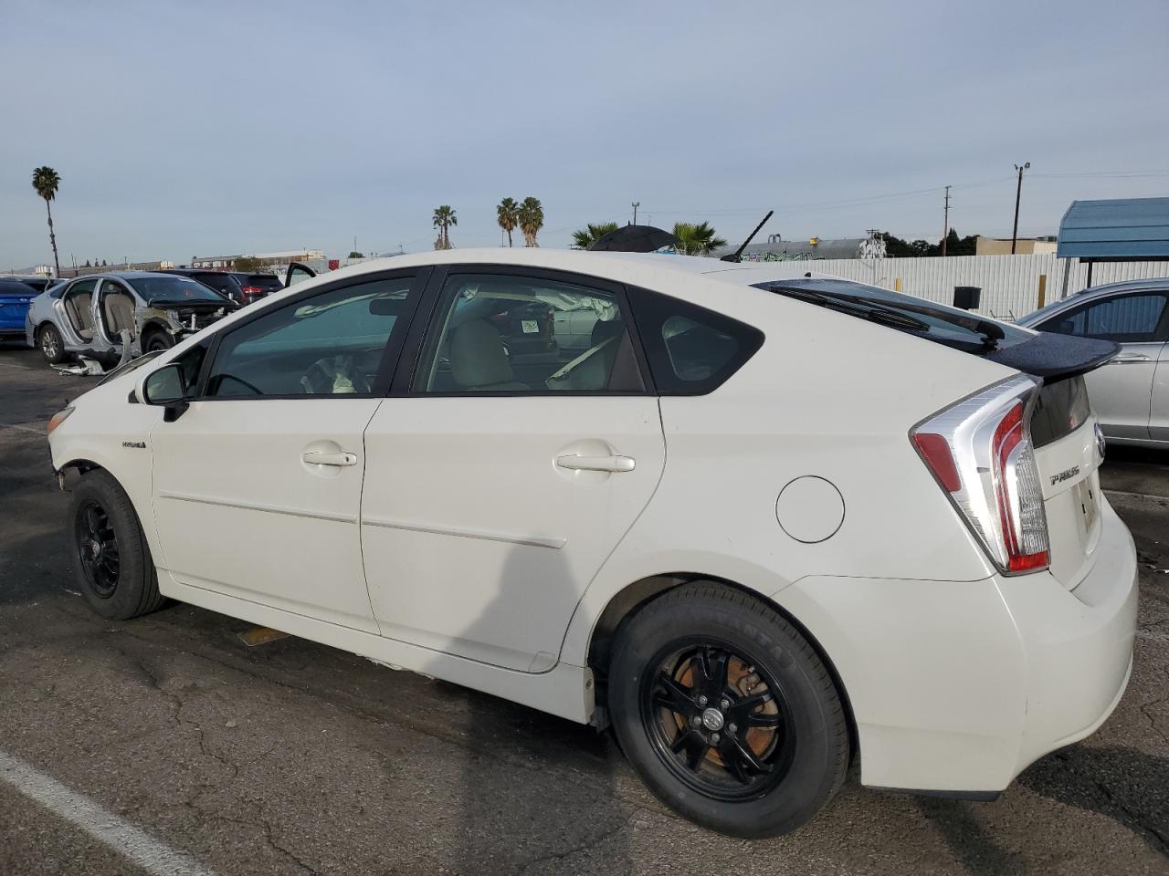 Изображение 2 2013 TOYOTA PRIUS  2013 с VIN JTDKN3DU8D5593141