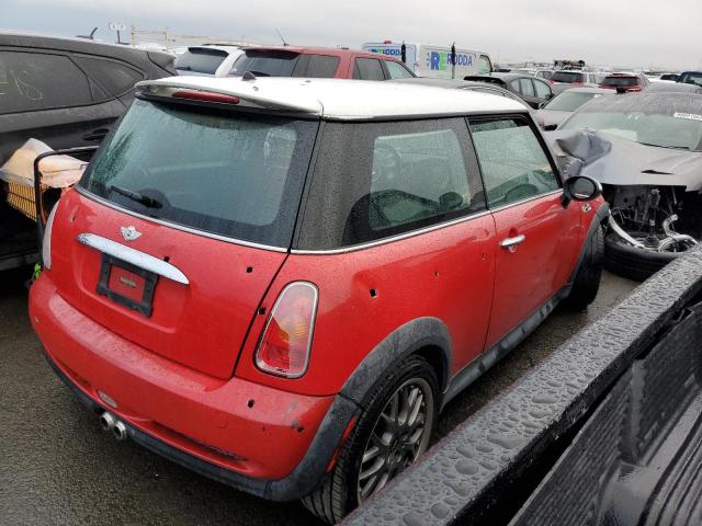 Image 3 of 2004 MINI COOPER S 2004 with VIN WMWRE33404TD87565