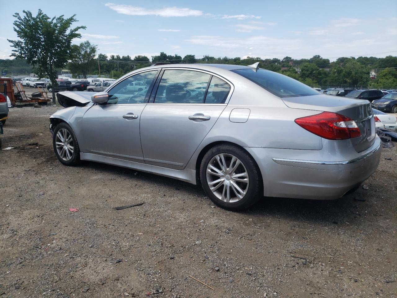 Изображение 2 2012 HYUNDAI GENESIS 3.8L 2012 с VIN KMHGC4DD2CU199006