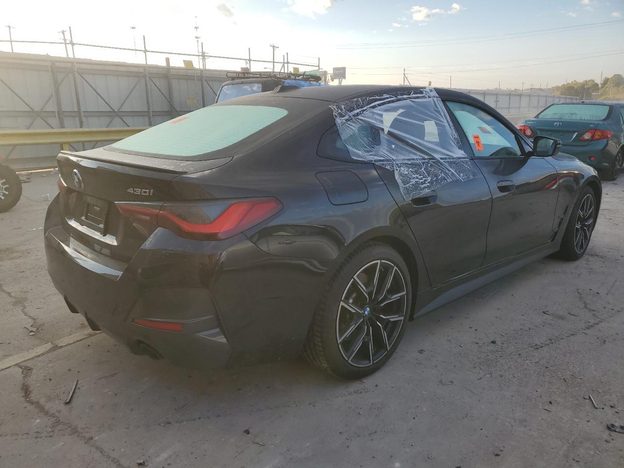 Изображение 3 2023 BMW 430XI GRAN COUPE 2023 с VIN WBA73AV02PFP50637