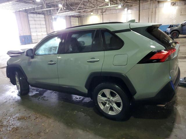 Obraz 2 z 2021 TOYOTA RAV4 XLE 2021 z VIN 2T3P1RFV7MW215265