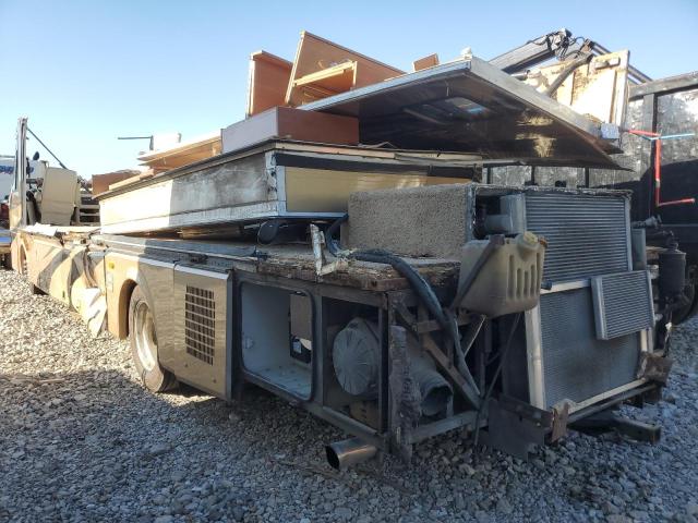 Image 3 of 2004 ROADMASTER RAIL MONOCOQUE  2004 with VIN 1RF42464742028040