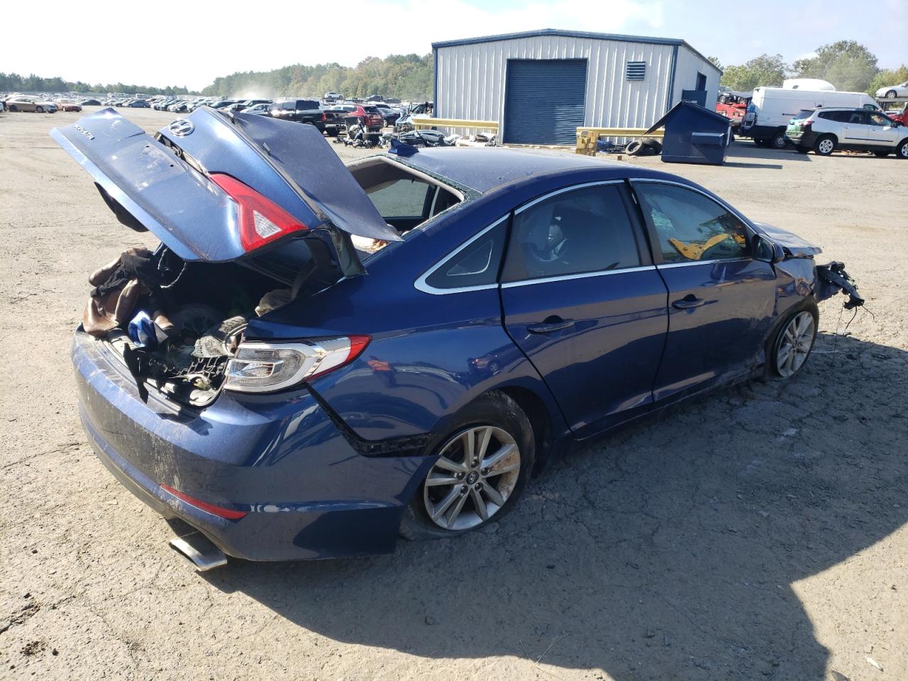 Image 3 of 2015 HYUNDAI SONATA SE 2015 with VIN 5NPE24AFXFH069915