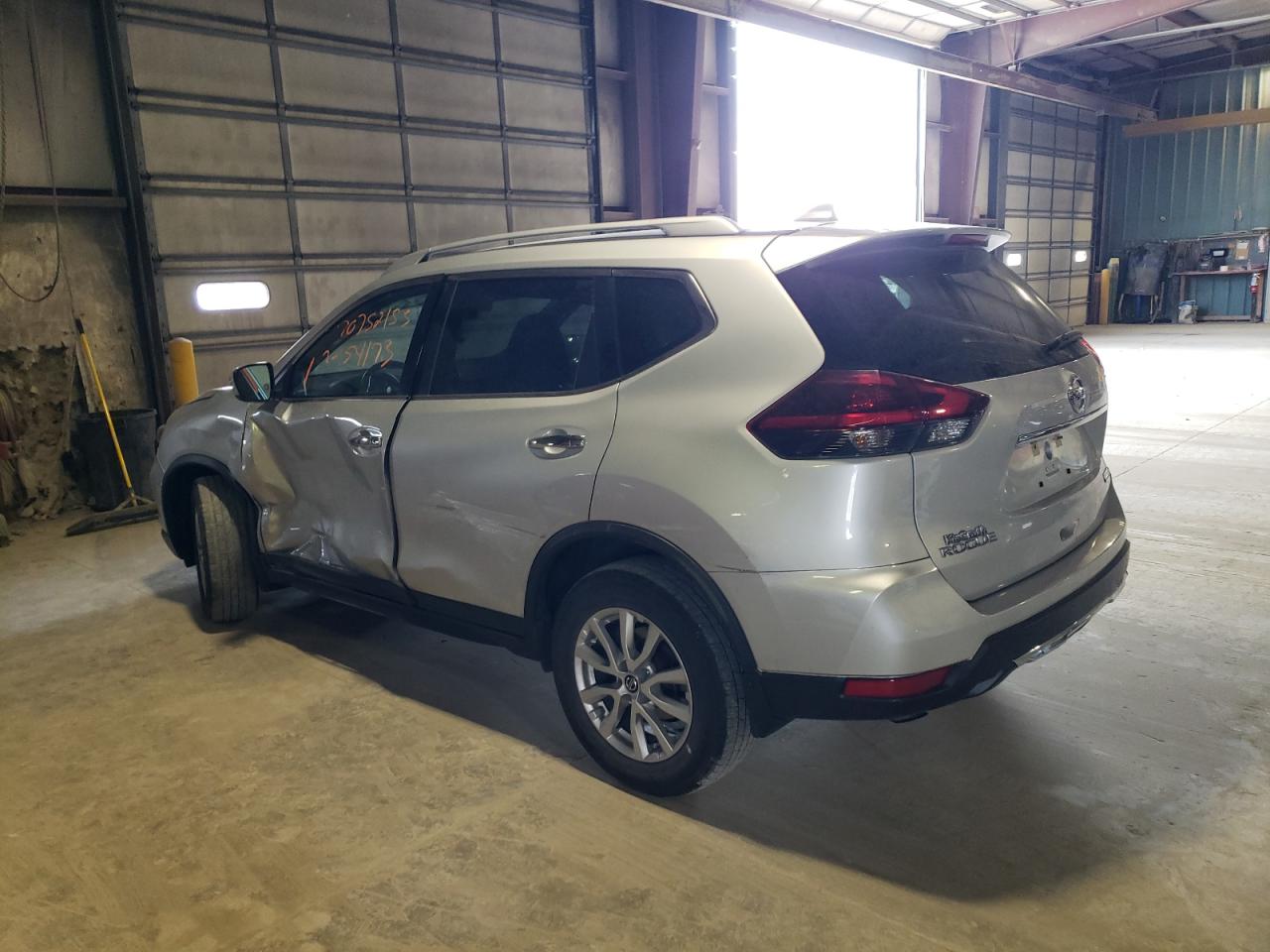 Image 2 of 2020 NISSAN ROGUE S 2020 with VIN KNMAT2MV6LP502181