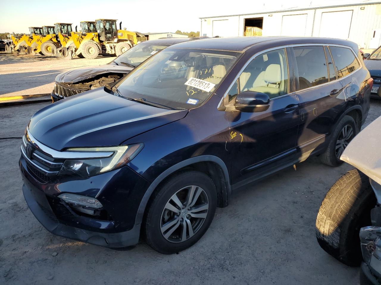 Image 1 of 2016 HONDA PILOT EXL 2016 with VIN 5FNYF5H6XGB026642