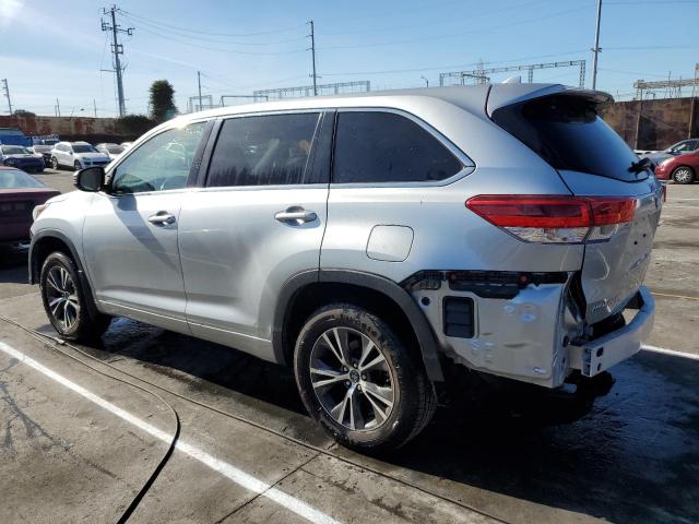 Изображение 2 2018 TOYOTA HIGHLANDER LE 2018 с VIN 5TDBZRFH8JS825248
