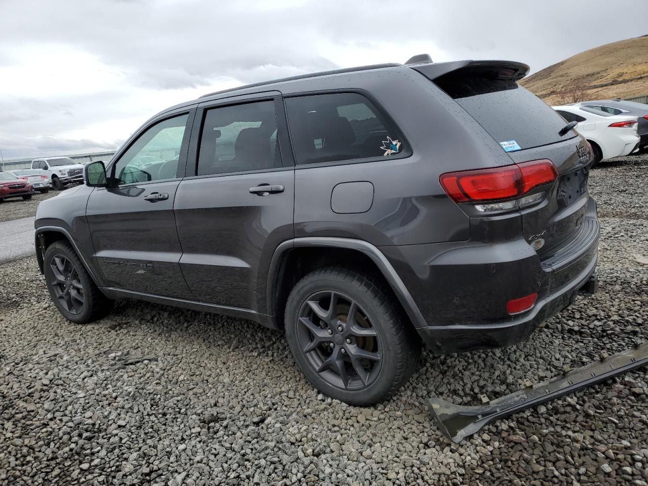 Image 2 of 2021 JEEP GRAND CHEROKEE LIMITED 2021 with VIN 1C4RJFBG9MC809244