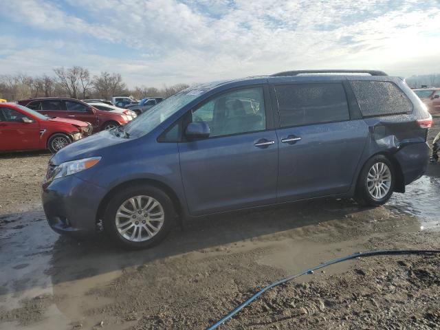 Image 1 of 2016 TOYOTA SIENNA XLE 2016 with VIN 5TDYK3DCXGS701333