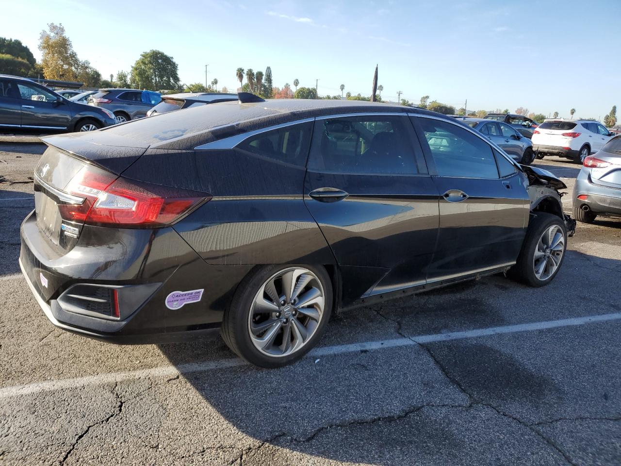 Изображение 3 2018 HONDA CLARITY TOURING 2018 с VIN JHMZC5F3XJC004410