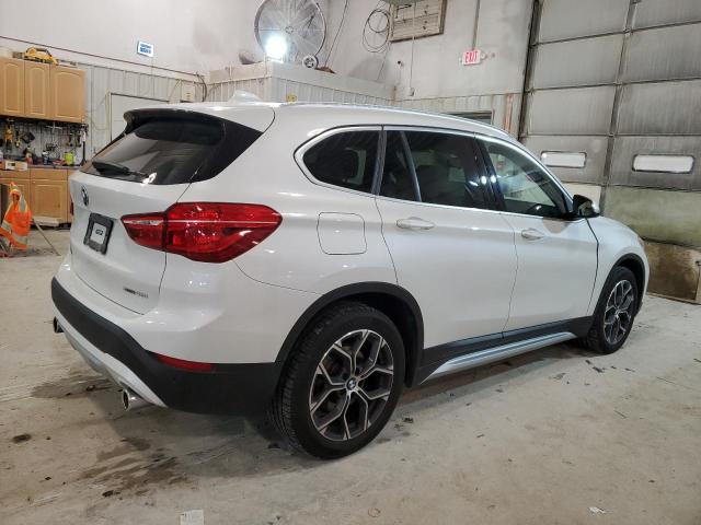 Obraz 3 z 2021 BMW X1 XDRIVE28I 2021 z VIN WBXJG9C01M5U16151