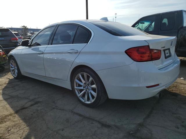 Image 2 of 2014 BMW 320 I XDRIVE 2014 with VIN WBA3C3G52ENS70393