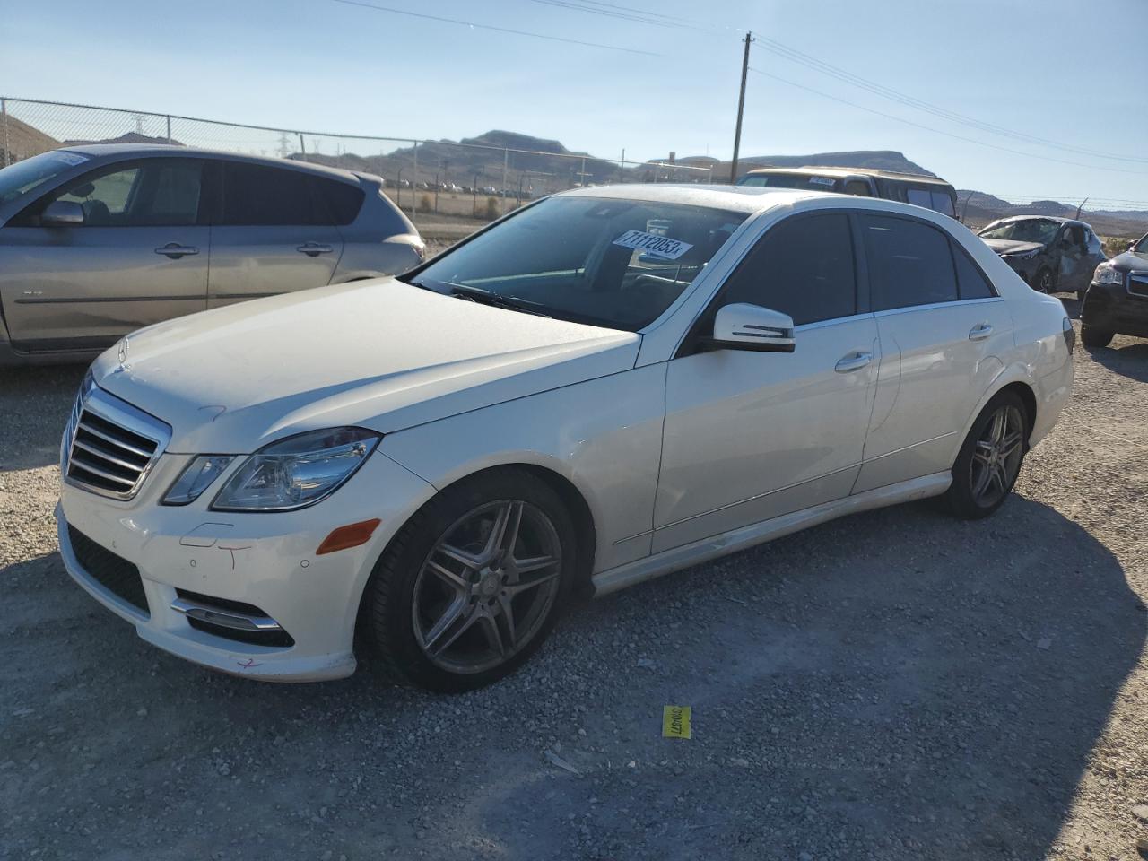 Obraz 1 z 2013 MERCEDES-BENZ E 350 2013 z VIN WDDHF5KB3DA733310