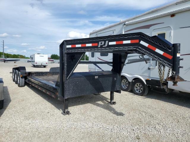 Image 1 of 2018 PJ UTLITY TRL 2018 with VIN 4P5TK2832J1285061