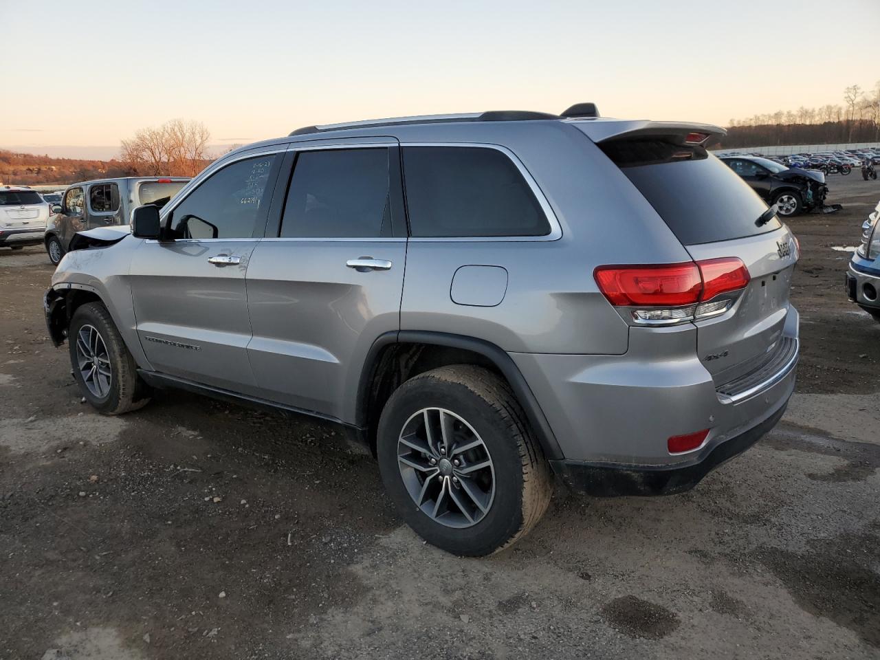 Obraz 2 z 2018 JEEP GRAND CHEROKEE LIMITED 2018 z VIN 1C4RJFBG5JC373133