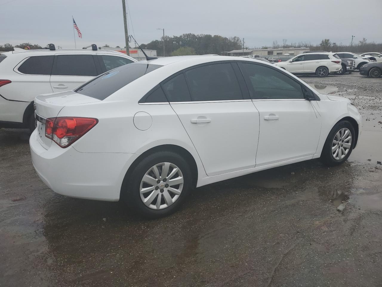 Obraz 3 z 2011 CHEVROLET CRUZE LS 2011 z VIN 1G1PC5SH0B7208341