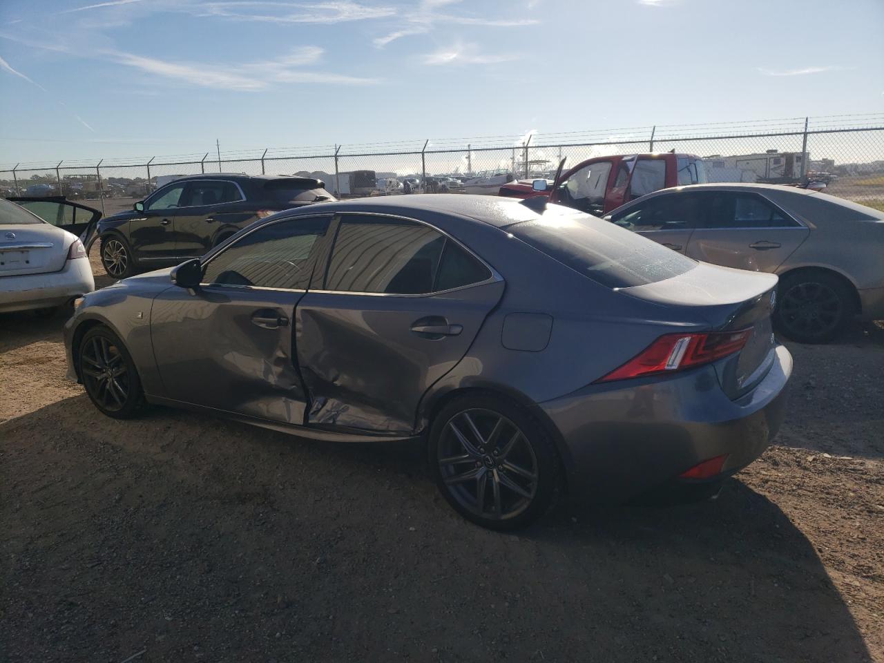 Изображение 2 2015 LEXUS IS 350 2015 с VIN JTHBE1D24F5016935