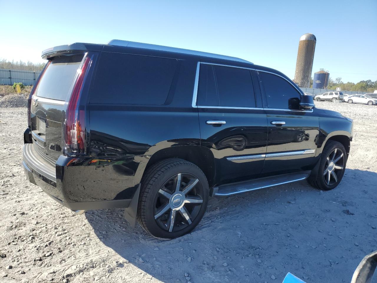 Obraz 3 z 2016 CADILLAC ESCALADE LUXURY 2016 z VIN 1GYS4BKJ3GR244966