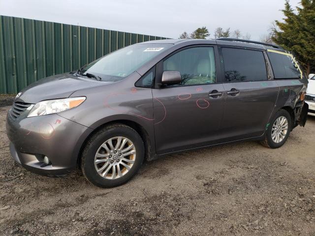 Image 1 of 2014 TOYOTA SIENNA XLE 2014 with VIN 5TDYK3DC6ES423026