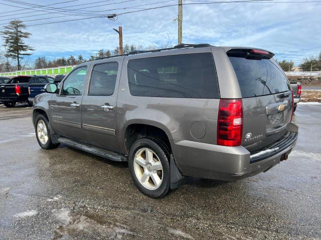 Obraz 3 z 2013 CHEVROLET SUBURBAN K1500 LT 2013 z VIN 1GNSKJE72DR197423
