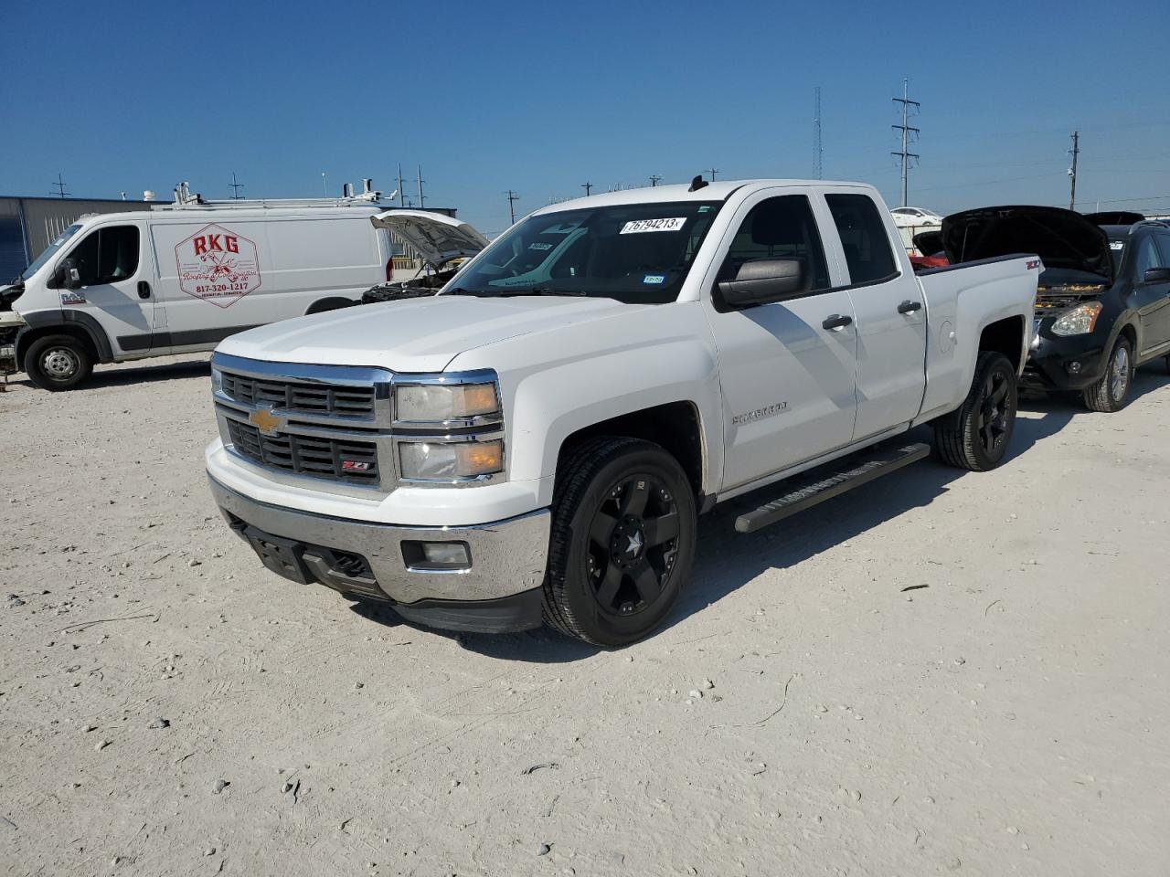 Image 1 of 2014 CHEVROLET SILVERADO C1500 LT 2014 with VIN 1GCRCREC5EZ283634