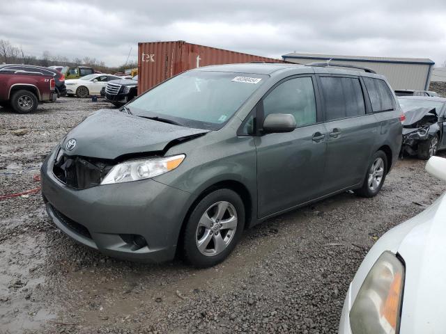 2014 TOYOTA SIENNA LE 2014 image