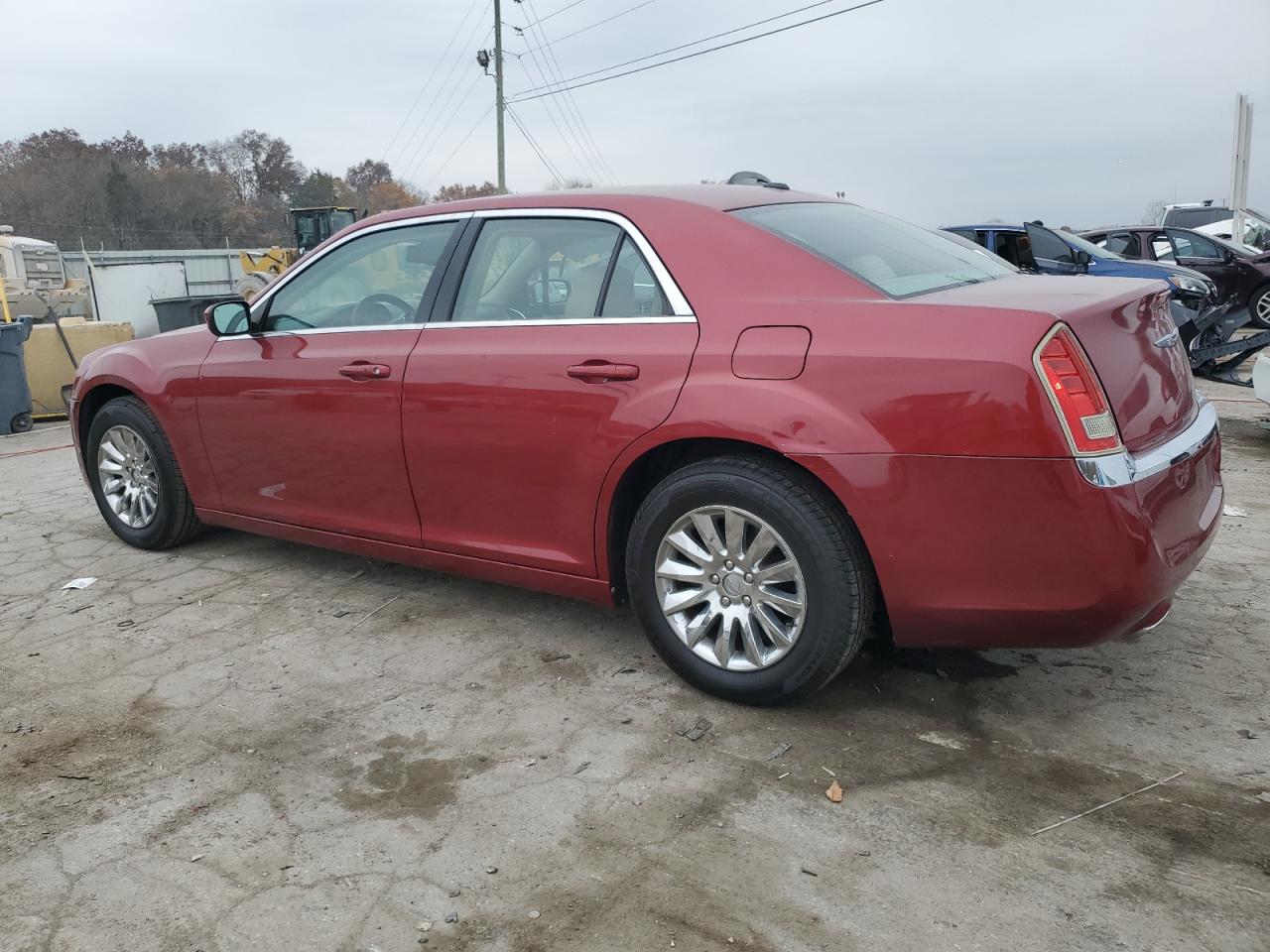 Obraz 2 z 2011 CHRYSLER 300  2011 z VIN 2C3CA4CG5BH528727