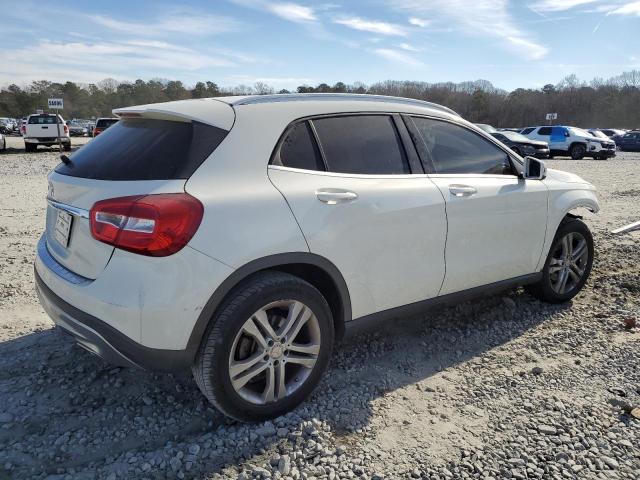 Image 3 of 2017 MERCEDES-BENZ GLA 250 2017 with VIN WDCTG4EB2HJ352037